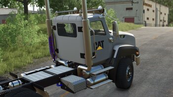 Caterpillar CT660 для Farming Simulator 2025