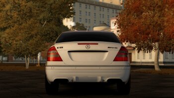 Mercedes-Benz W211 E55 AMG V2 для Car City Driving (1.5.9.2)